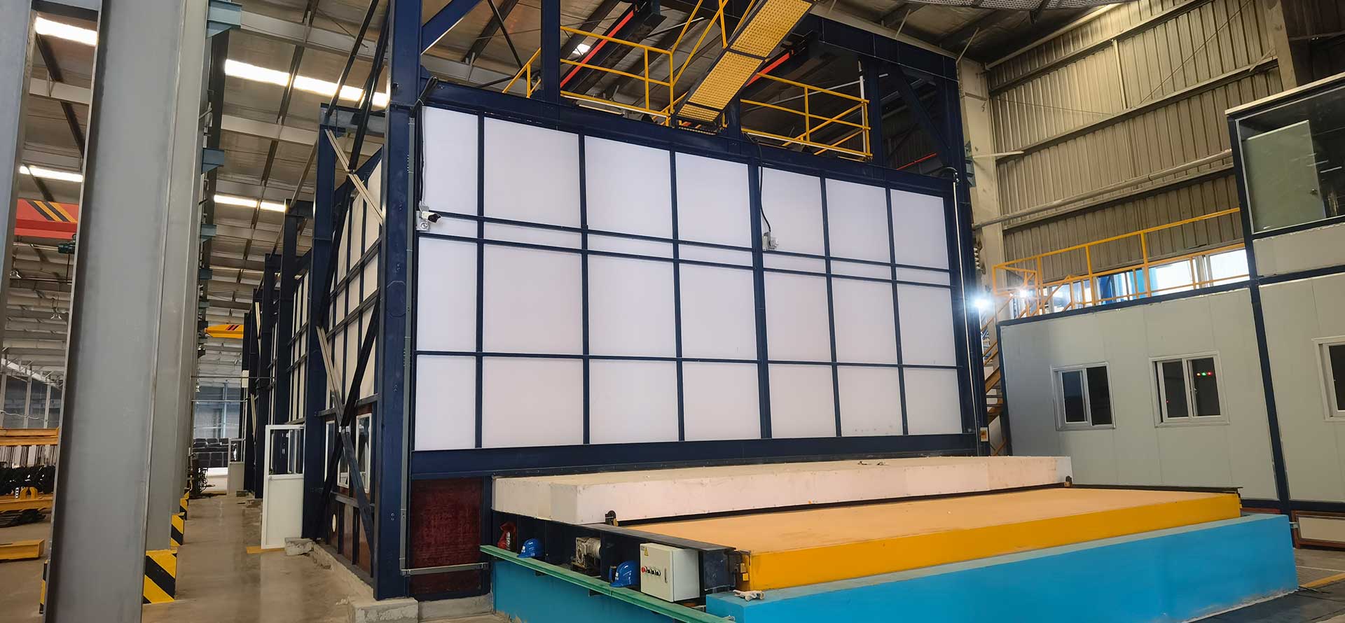 專業(yè)綜合熱鍍鋅生產線供應商 - 河北安諾提供：設計，制造，安裝，委托，培訓。